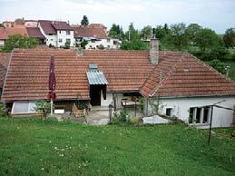 stavu u rekreačního rybníka Rendlíček Cena : 900 000,- Kč Tel: