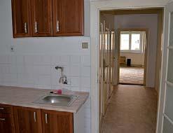 775 022 764 Pronájem bytu 1+1, ulmerhautova, Brno-ČPole,kousek od centra,cp 40m 2,balkon, komora Nájem 6800,-+en Pronájem cihl bytu 1+kk,ul Branka, Brno-Komín, blízko MHD, 2NP/2, CP 33m 2,nezař,UPC