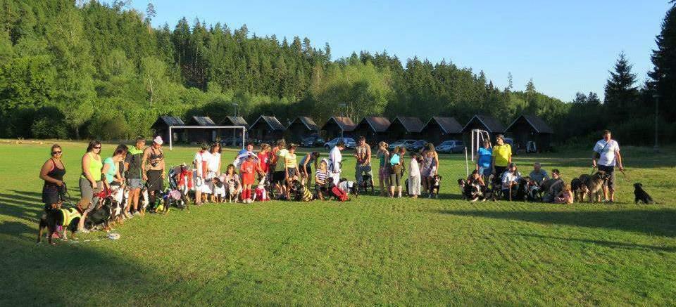 PŘÍSPĚVKY ČLENŮ KLUBU Jako vždy, i pro šestý ročník byl program připraven, aby se mohli i noví účastníci něco naučit, pobavit se, seznámit, prostě si to naplno užít!