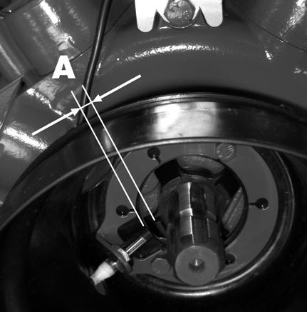 6 - Údržba Čidlo otáček čerpadla Čidlo otáček čerpadla je umístněno na vnitřní straně krytu výstupní hřídele čerpadla.