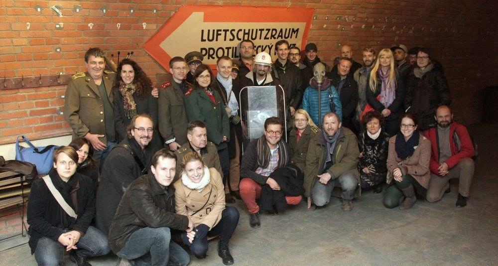 www.spolek.muni.cz Pouť smíření Pohořelice-Brno 30. 5. Foto Tomáš Mozga SETKÁNÍ 2015 Pořádáme srazy absolventů, vzdělávací, kulturní a společenské akce 25. 2. Brno stalinistické s Alexandrem Brummerem a Michalem Konečným 16.