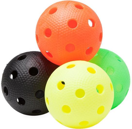 STŘEDA Floorbal pro pokročilé pro starší floorbalisty, děti z II. stupně ZŠ, kteří náš kroužek již navštěvovaly v minulých letech.