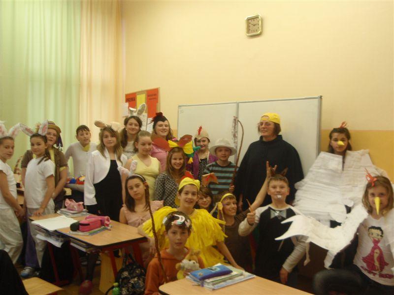 nevymluvil.