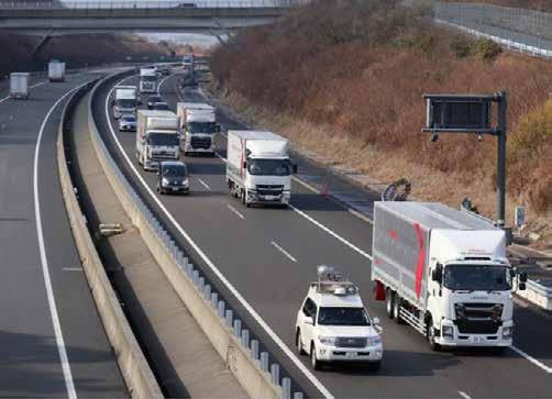 Zkouška platooningu nákladních vozidel v Japonsku 23