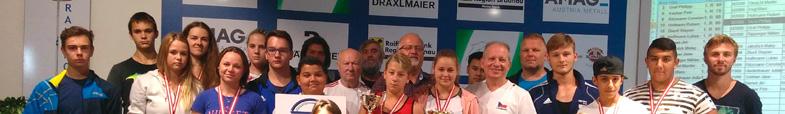 Jednotlivá umístění a výkony: kategorie umístění dvojboj (kg) trh kg) nadhoz (kg) bs W2004 5. ZRONKOVÁ Lucie 66 28 38 111,94 W2003 4. SATLEROVÁ Sabina 93 43 50 108,3 W2001 1.