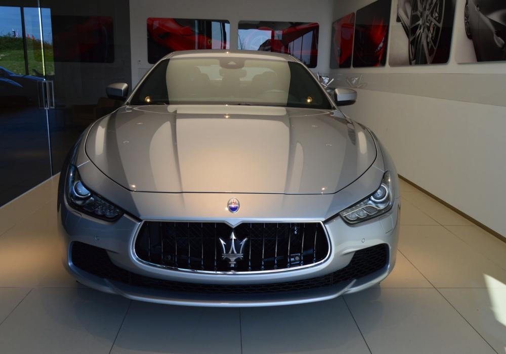 MASERATI GHIBLI S Q4 www.