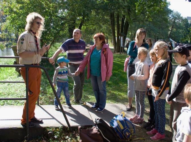 CELODIECÉZNÍ POUŤ NOVÉ HRADY 1. října 2016 se uskutečnila Celodiecézní pouť v Nových Hradech, kterou zajišťovala všechna pastorační centra diecéze ve spolupráci se Spolkem Most.