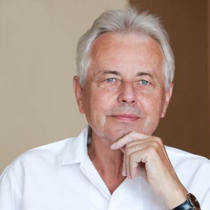 S 184 ROZHOVOR LKS 11/2018 PROFESOR JINDŘICH PAZDERA O MAXILOFACIÁLNÍ CHIRURGII Prof. MUDr. Jindřich Pazdera, CSc., chtěl po maturitě studovat všeobecnou medicínu.