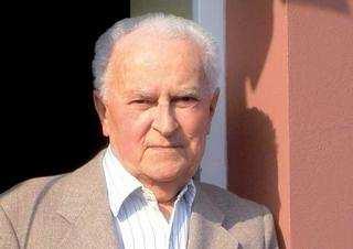 Obrázek č. 26 Dimitrij Slonim http://zdravi.e15.cz/rozhovory/predstavujeme/445759[10.3.2013] 4.3.1. Rozhovor s MUDr. Dimitrijem Slonimem Co pro Vás v životě znamenalo město Blatná?