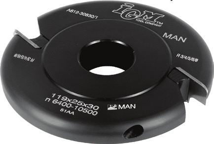 (45x34,5x2mm) Určeno pro ruční posuv MAN Kolíky pro snadné usazení žiletek. pár žiletek R3 / R6 mm C00303 Dodáváme v pevném plastovém kufru! Volitelná výbava Zuby 2, otáčky 6 700-11 000 ot/min.