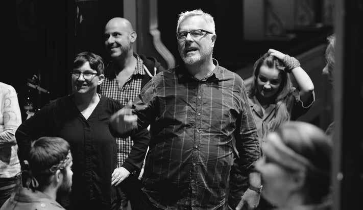 Cukrová / Janja Vuletic Iphigenia, jejich dcera Karolína Plicková / Michaela Popik Kušteková Achilles Jaroslav Březina / James Kryshak Kalchas, nejvyšší kněz Jakub Kettner / David Szendiuch Reprízy