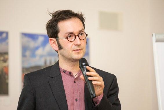 zvýšenou nestabilitu mozkových reprezentací a předběžně svoji validitu potvrdil.
