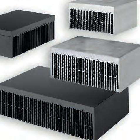 motorové kondenzátory chladicí profily k dispozici též bez motoru ventilátoru kryty ze strany žeber k dodání na poptávku Vysoko výkonové chladiče pouze pro nucenou výměnu tepla pro radiální