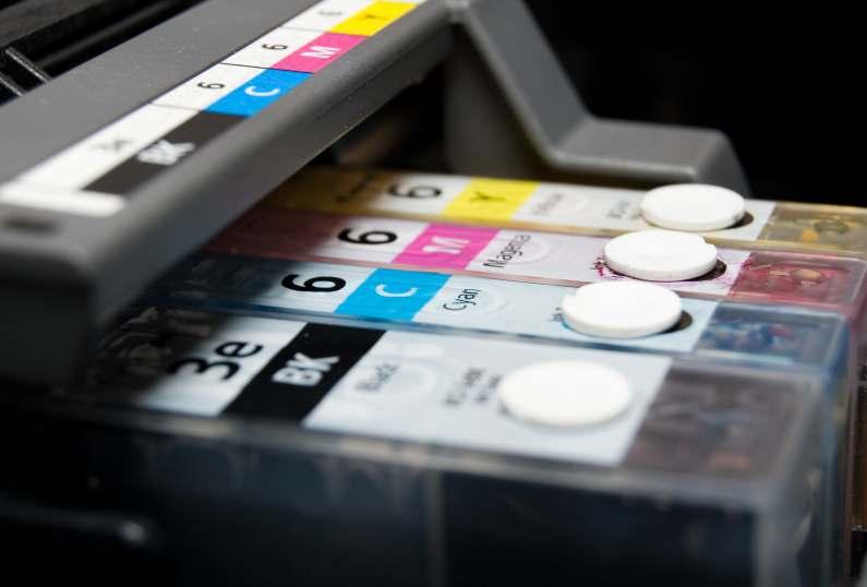 DTP STUDIO www.dtpstudio.cz tel. 44 466 666 ninjacolor@dtpstudio.