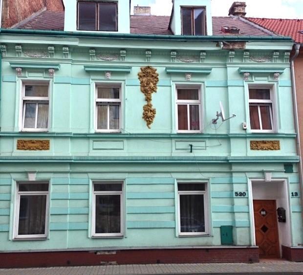 Záznam o prodeji srovnávané nemovitosti č. 3 1. Identifikace Prodej, Rodinný dům, 200 m 2, Doubravská, Teplice Celková cena: 3.540.000 Adresa: Doubravská, Teplice, okres Teplice 2.