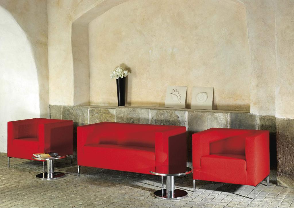 KUBIK Designed to provide comfortable seating, Kubik sofas transcend changes in trends and offer a universal seating for a wide range of spaces.