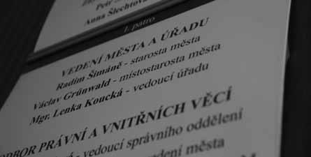 Chtěl bych proto tímto poděkovat všem, kteří se na tomto podíleli - organizátorům, vystupujícím, vzácným hostům, technickým pracovníkům, fotbalistům, Vám občanům za účast a všem ostatním.
