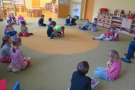 2 z Vietnamu, 2 z Ruské federace, 3 z Ukrajiny) sloupec č.1 sloupec č.2 sloupec č.3 sloupec č.