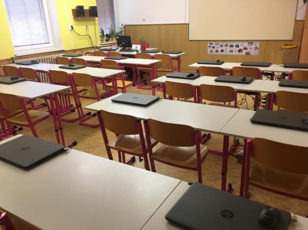 Koordinátor spolupráce školy a zaměstnavatele personální podpora SŠ Koordinátor spolupráce školy a zaměstnavatele navazuje vhodné kontakty se zaměstnavateli, zajišťuje požadavky firem na možné formy