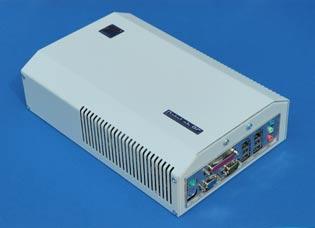 DataLab PC kompaktní průmyslový počítač DataLab PC jsou kompaktní průmyslové počítače v robustním provedení pro nasazení v zabudovaných aplikacích v náročných průmyslových podmínkách.
