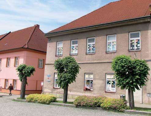 Přijměte naše závěrečné pozvání v rámci těchto oslav - tentokrát k listování fotografiemi