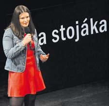PODBRDSKÉ NOINY 19 publicistika STRANA 3 A rnošt Frauenberg, známý ze svých stand-up comedy, už není jediným stand-up komikem z Hořovic.
