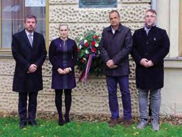 OBRAZEM ŽABOVŘESK Foto: Petr Suchý PROJEKT SENIORSKÁ OBÁLKA NEUVĚŘITELNÝCH 100 LET Je dobré mít vize do budoucna, ale současně je nutné nezapomínat a umět si připomínat minulost to mi blesklo hlavou