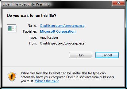 => Verifikovaný boot Měřený boot 1. Hodnota PCR musí být chráněna (malware by by jinak přepsal na na falešnou) 2.