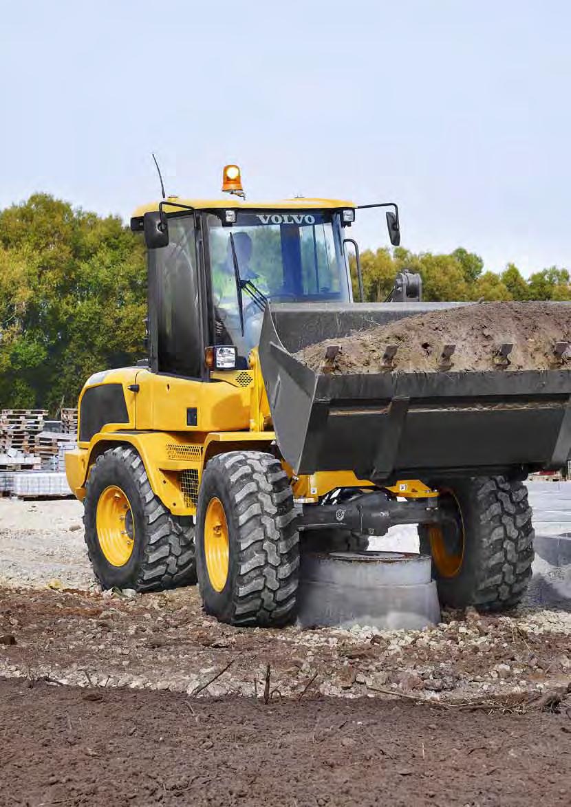 Jedinečné portálové nápravy Nakladače Volvo L30G a L35G jsou vybaveny portálovými nápravami, díky kterým mají největší světlou výšku ve své třídě.