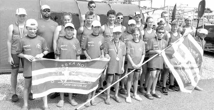 18 SPORT Pondělí 31. července 2017 KOMENTÁŘ TÝDNE Vítej, Švanci! Zapište si do diáře datum 13. října! Proč? Dres Uherského Hradiště opět oblékne hračička Petr Švancara.
