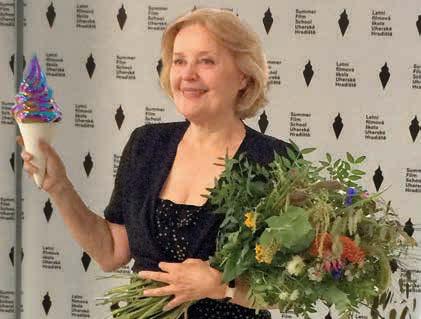 ROZHOVOR Magda Vášáryová upozornila, že se z filmu ztrácí profesionalita STR. 27 SERIÁL O ČESKÉ MISS Otázky na tělo ředitelce soutěže STR. 25 MOTOSRAZ V Topolné bude zase randál!