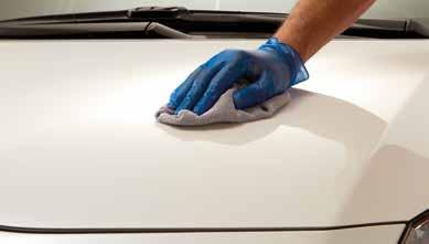 Zajistěte svému vozu komplexní ochranu Na rozdíl od vosků a vysoce účinných polymerových tmelů můžete