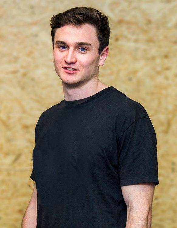 ÚVODEM Hezký den, jmenuji se Rudolf Novák a sepsal jsem pro vás tento e-book 6 důvodů proč odmítnout palmový olej.