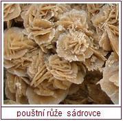 zasouvacích, které se zhotoví z proužku plechu 0,3-0,4 mm tloušťky a šíře cca 4 mm.