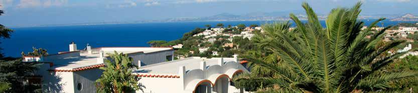ISCHIA Hotel SANTA MARIA ** - FORIO Poloha: hotel je vzdálen cca 25 minut klidné chůze od historického centra městečka Forio na ostrově Ischia. Je obklopený udržovanou zahradou.