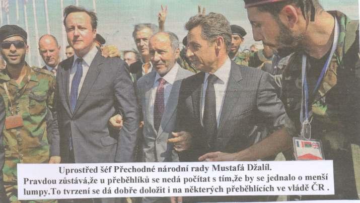 LISTOPAD 2011 TREFA STRANA 4 Libye se stala pouhým bojištěm o ropu Uprostřed šéf Přechodné národní rady Mustafá Džalíl.