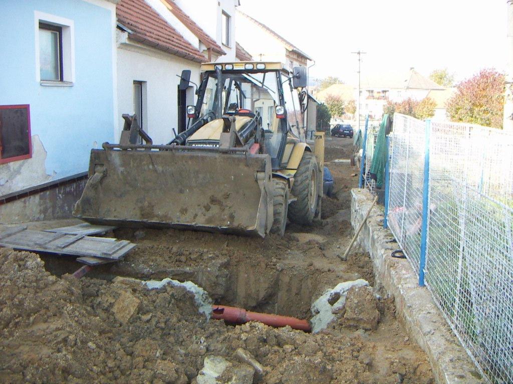 of Dyje River Basin Project 1 Investor: Union VKMO s.r.o. 2 Project location: Czech Republic, NUTS 2 South - East Region: Blansko, Žďár nad Sázavou, Třebíč, Brno venkov (Šlapanicko) Agglomeration: