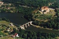 Povodí Ohře, státní podnik Výroční zpráva 2007 Výroba elektrické energie VD Kadaň Výroba elektrické energie je v našem státním podniku na předním místě, představuje náš druhý největší zdroj