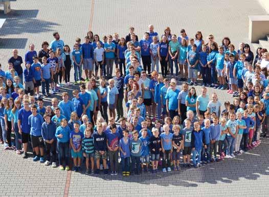 Výlet dětí do divadla byl příjemným vstupem do nového školního roku. www.zsodrypohorska.cz Turnaj ve florbalu Ve středu 19. 9. 2018 se v naší škole uskutečnil turnaj ve florbalu.