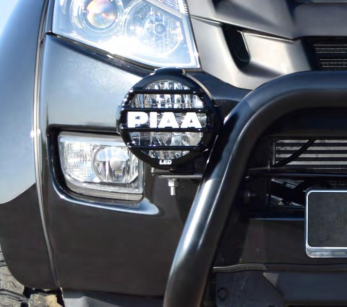 PŘÍSLUŠENSTVÍ delta4x4 rám: zadní, dvojitý, černý, nerez 76 mm "Double sports bar" světlomety LED Lights PIAA LP570 dálkové pro