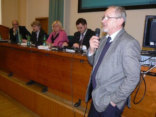 Smysl vzniku TPS Komplexní pozemkové úpravy Rolí přednášejících se postupně ujali vrchní ředitel Sekce přímých plateb a rozvoje venkova MZe Pavel Sekáč, náměstkyně ústředního ředitele Státního