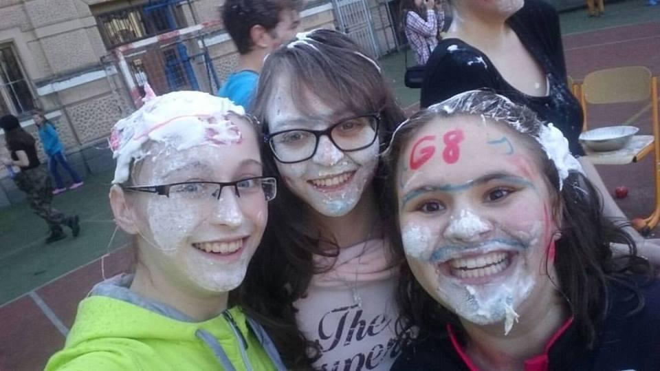 Bílý make up
