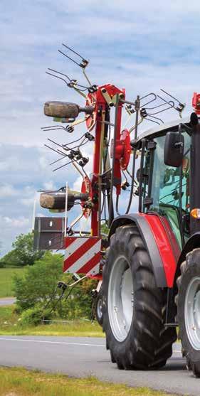 a s transportním podvozkem 10 Technické údaje OD MASSEY FERGUSON Strana