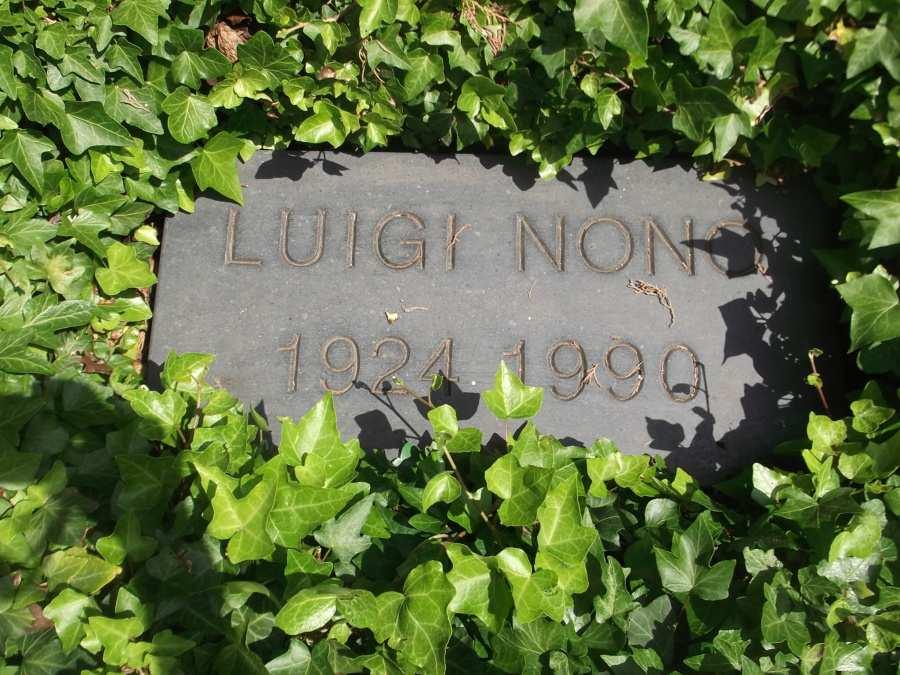 .. Podle hřbitovního plánku jsme věděly, v kterém
