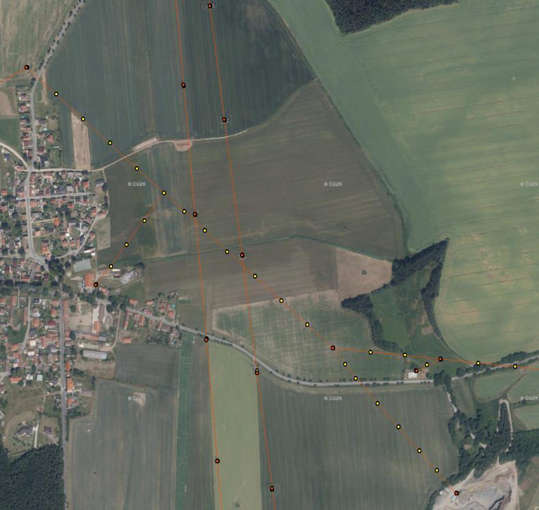 Elektrické vedení ZABAGED Objekt katalogu Elektrické vedení (kód AT030) je definován jako: Uspořádání vodičů, izolačních materiálů a konstrukcí pro přenos elektrické energie mezi dvěma body
