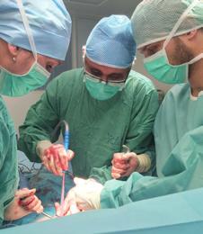 Přidělení statutu pneumoonkochirurgického centra Masarykově nemocnici je důsledkem vynikajících výsledků a komplexní péče o pacienty s nádory dýchacího traktu oddělení hrudní chirurgie, plicního