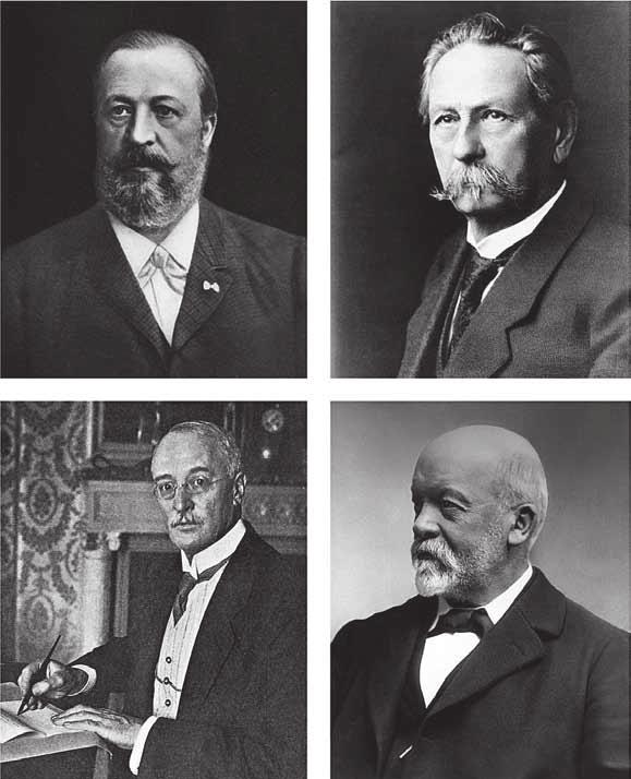 1 Otcové automobilového věku (ve směru otáčení hodinových ručiček): Nicolaus Otto, Karl Benz, Gottlieb Daimler a Rudolf Diesel pokroků a popíšu současné palivové nároky těchto aktivit.