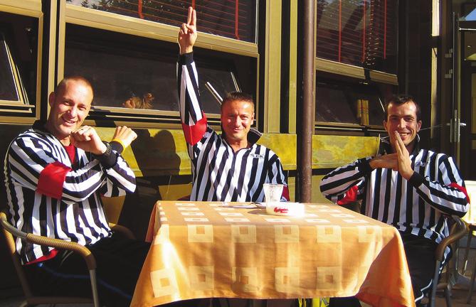 A taky jsem rád, že se mnou bude jezdit na turnaje, to mi minulý rok chybělo, říká Ivo. Jan Kurz se rozhodoval dlouho, ale nakonec kývl. Je to velký tenis, po kterém se mi stejskalo.