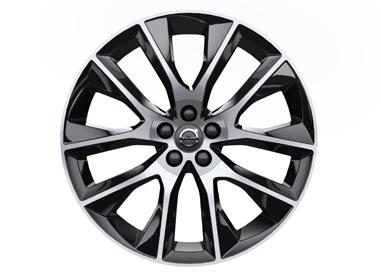 Diaond Cut, černá Black, pneuatiky 245/45 54 600 Kč 24 800 Kč 1030 20 kola z lehké slitiny, 10 paprsků s výbrusy v provedení Diaond Cut,
