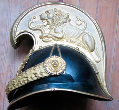 1895 soukromá sbírka 46 ZBROJE, PŘILBY,
